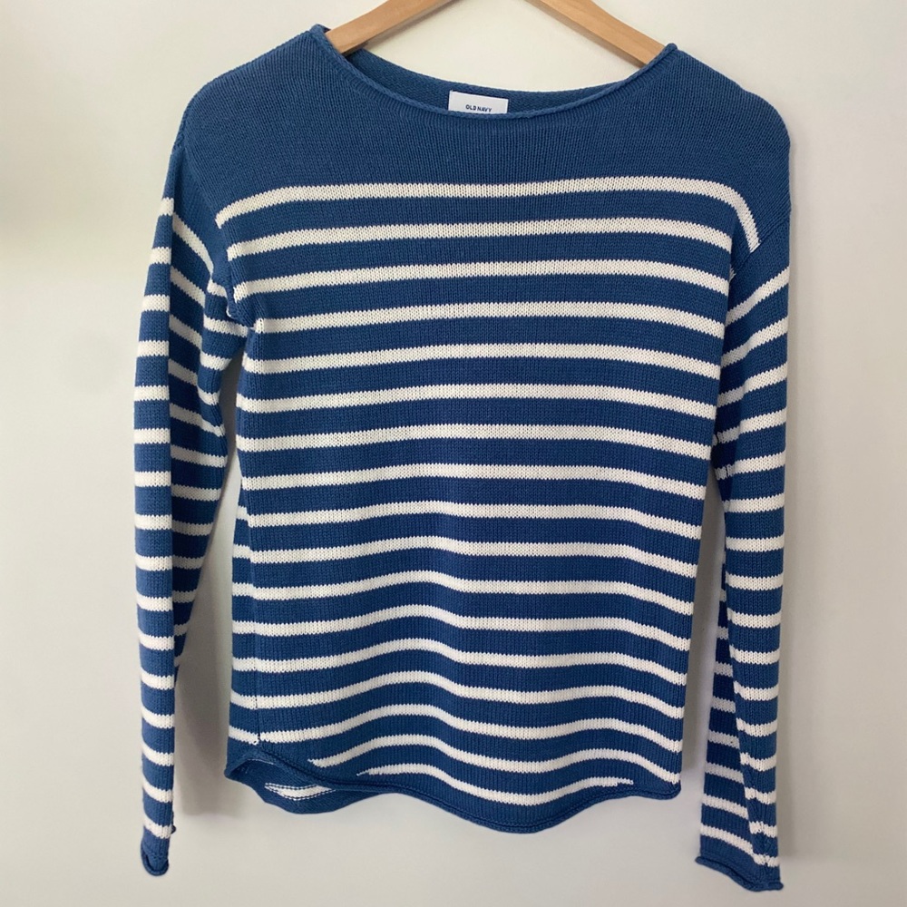 Old navy striped sweater